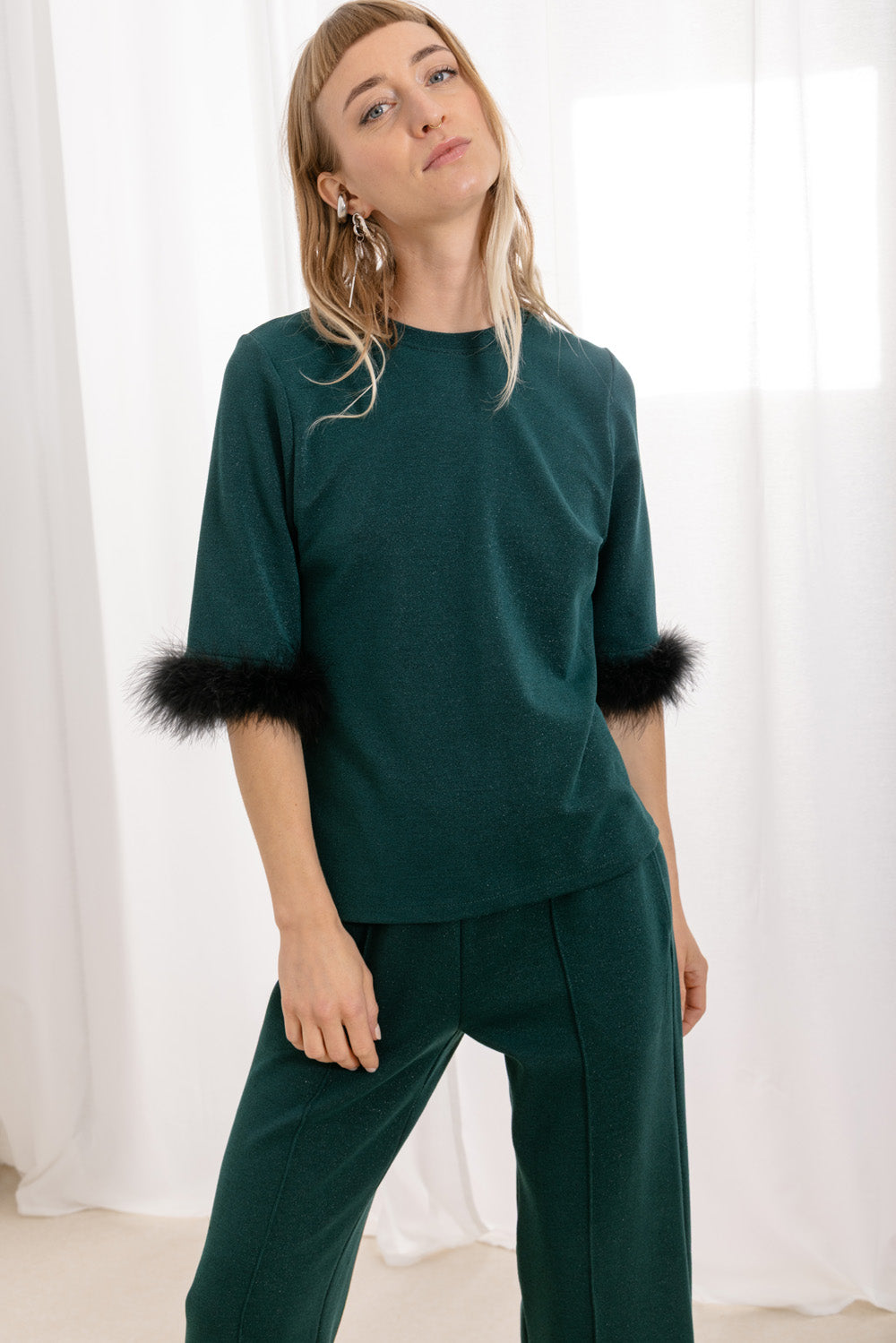 KRISS SOONIKトップス Tops & T-shirts – Kriss Soonik