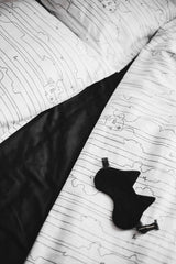 bedsheets-cat-mask