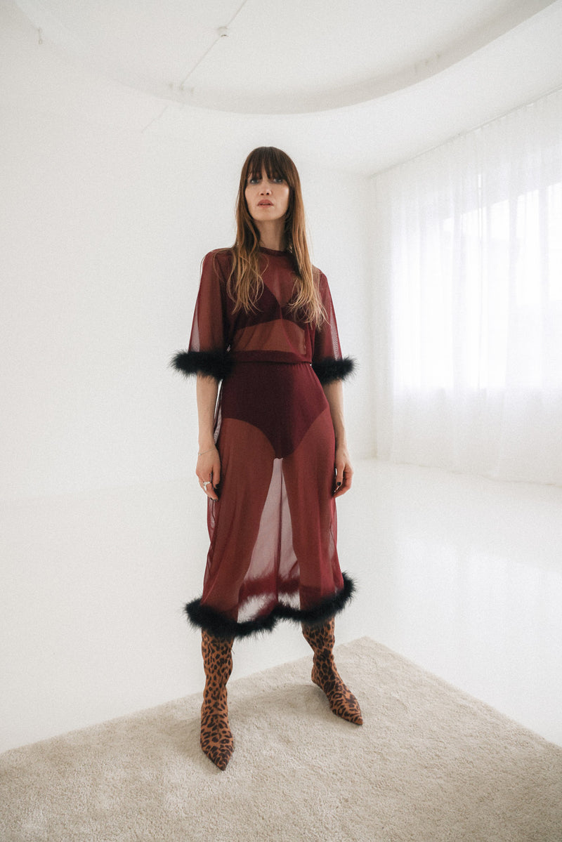 Lisa Marabou Mesh T-shirt - Burgundy