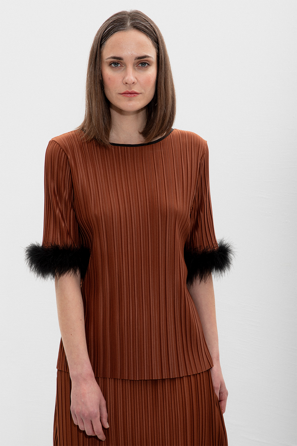 Lisa Pleated T-Shirt - Brown