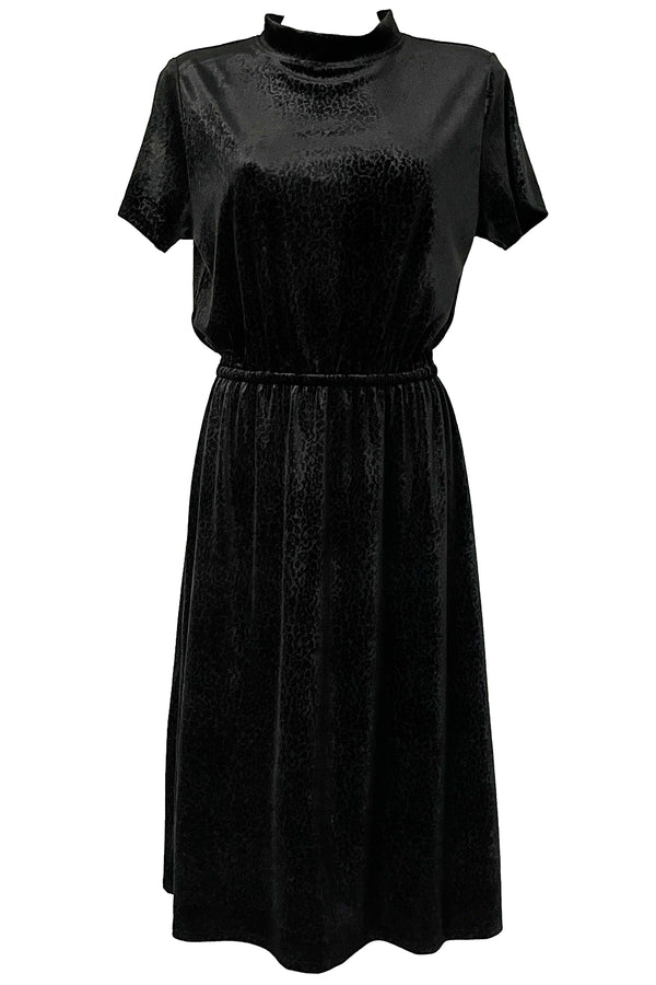 LAST ONE! - Nele Velvet Dress - Black Panther