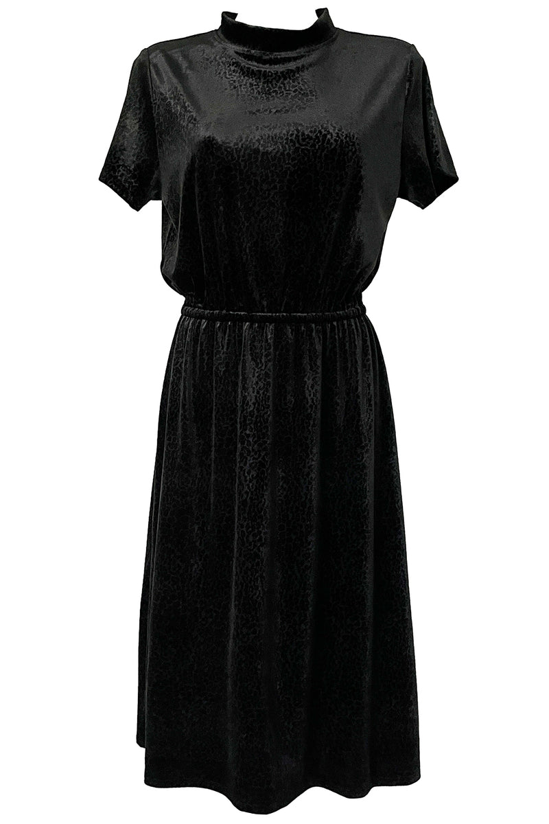 LAST ONE! - Nele Velvet Dress - Black Panther