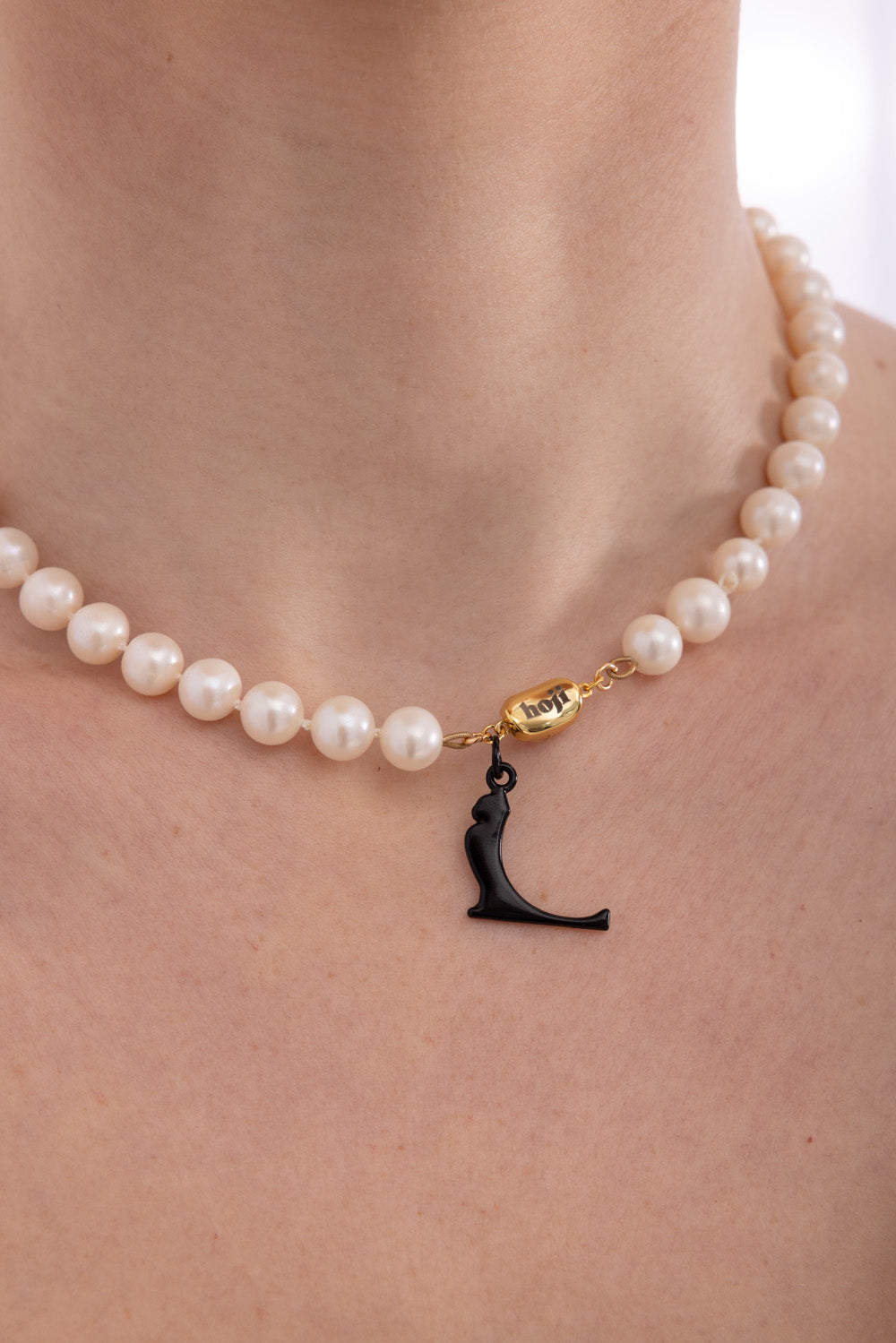 hoji x Kriss Soonik Pearl Necklace - White