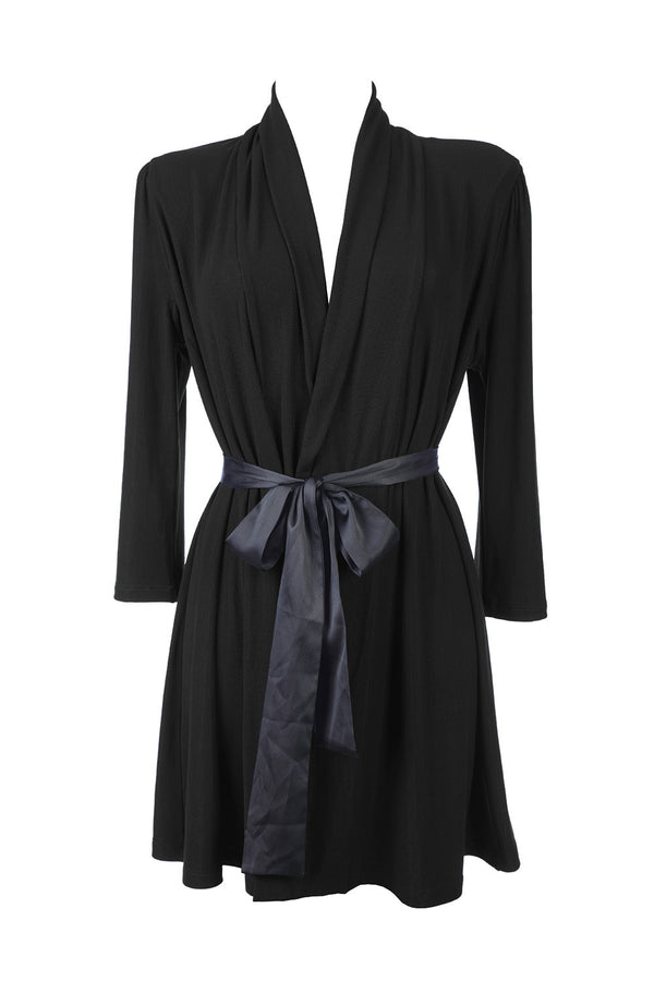 kriss-soonik-black-wings-wrap-front